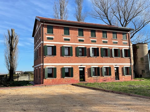 Entire house surrounded by nature