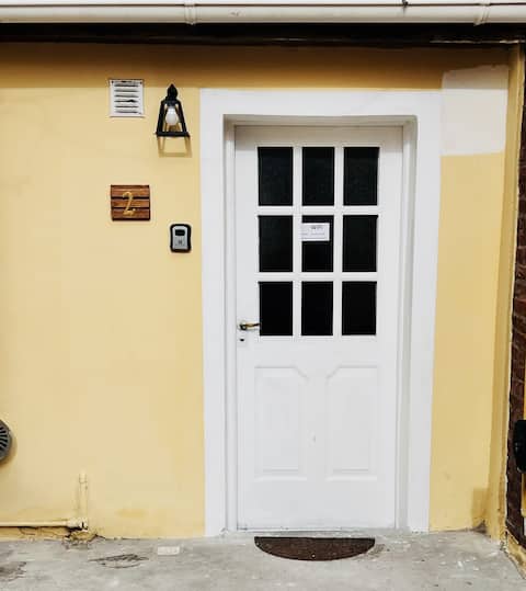 AURA Downtown Apartment