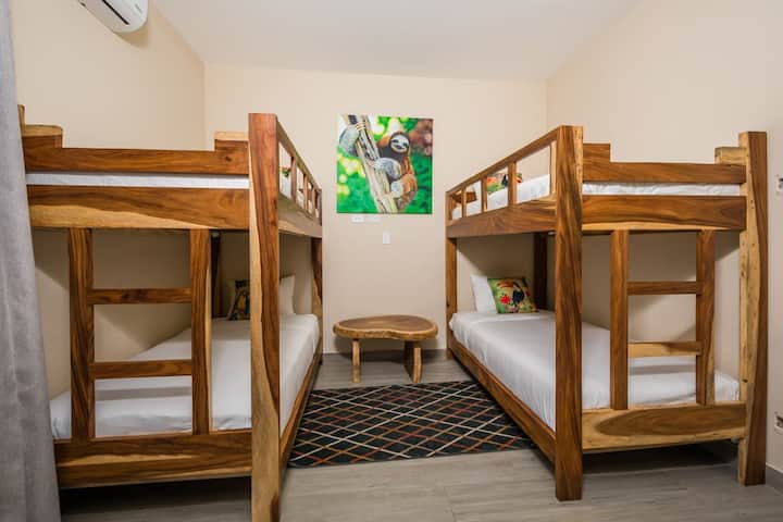 Tercer dormitorio con dos literas.