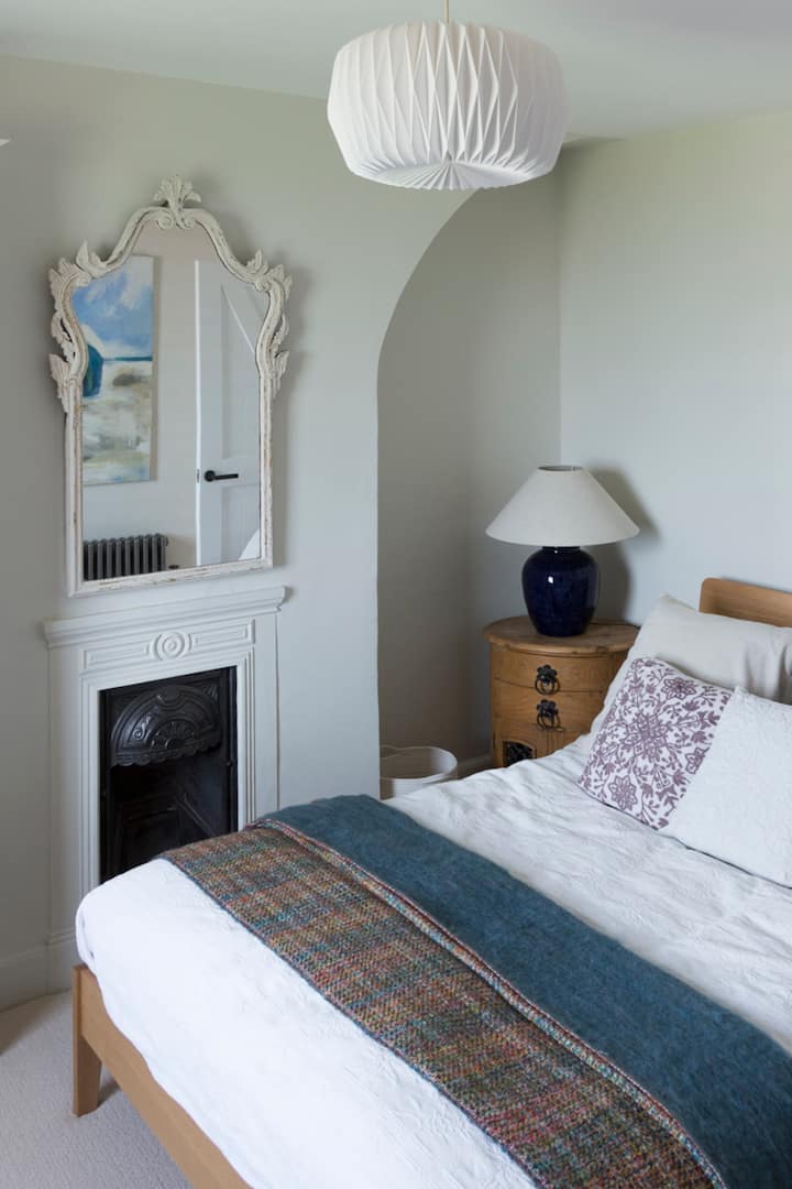 Schlafzimmer mit Meerblick 