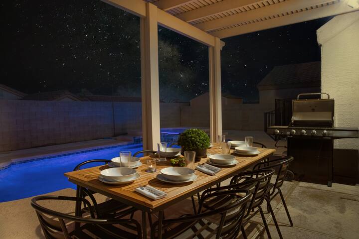 Rare 6BR Gem w/ Pickleball, Pool, & Arcade in NLV gallery image 5