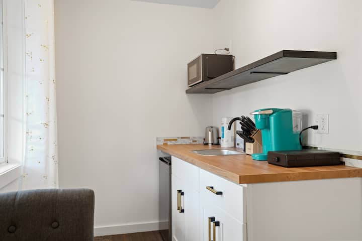 Beachy 1br Escape W/ Sofa Bed | Golf Nearby - Pacifica, CA