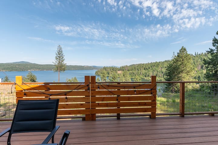 LonePine Lakehouse, CdA LakeView, Saltwater HotTub