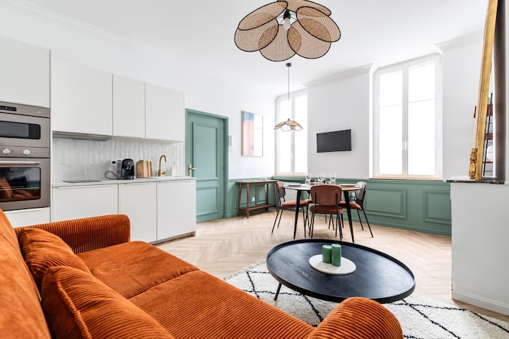 T2 Calme St-seurin | Cour Privée & Parking Gratuit - Matmut Atlantique, Bordeaux