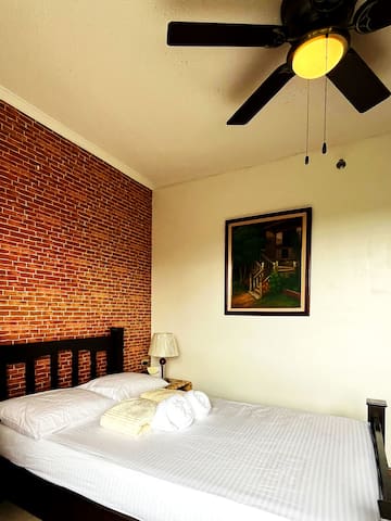 Iyaman Balbalay'S managed Airbnb listing 3