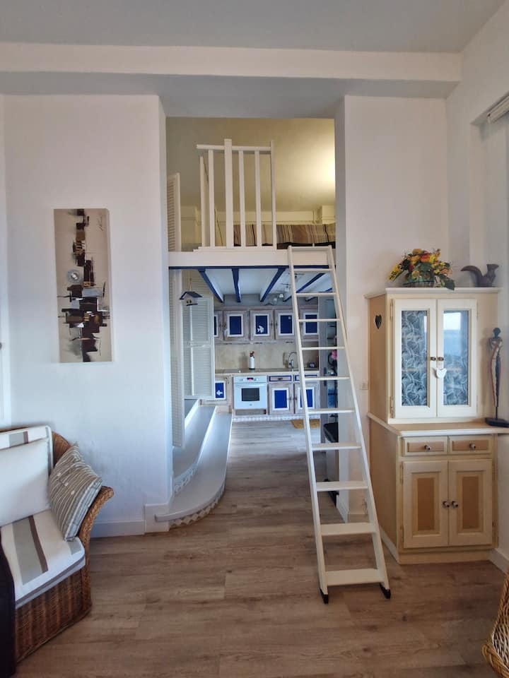 Salon