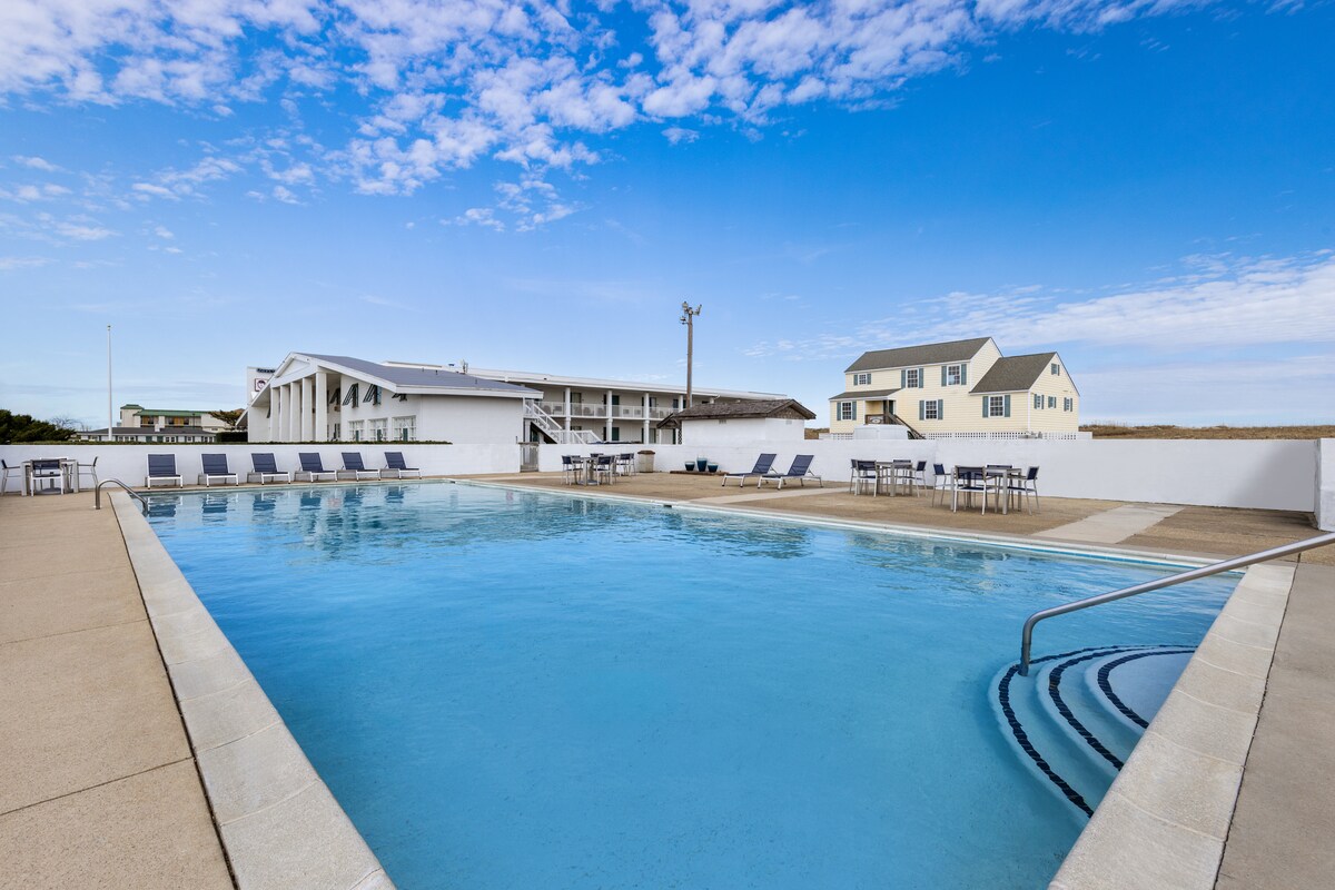 Wilbur's House # 280 Oceanside 6 Bedrms Sleeps 12 - Houses for