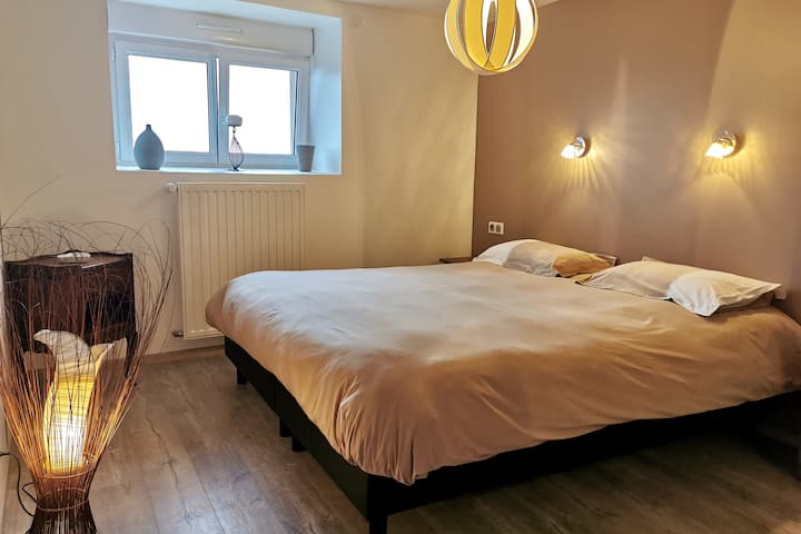 3rd bedroom (floor) - 3rd bedroom (1st floor)