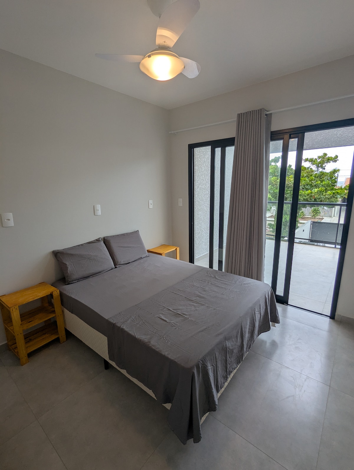 საძინებელი 3