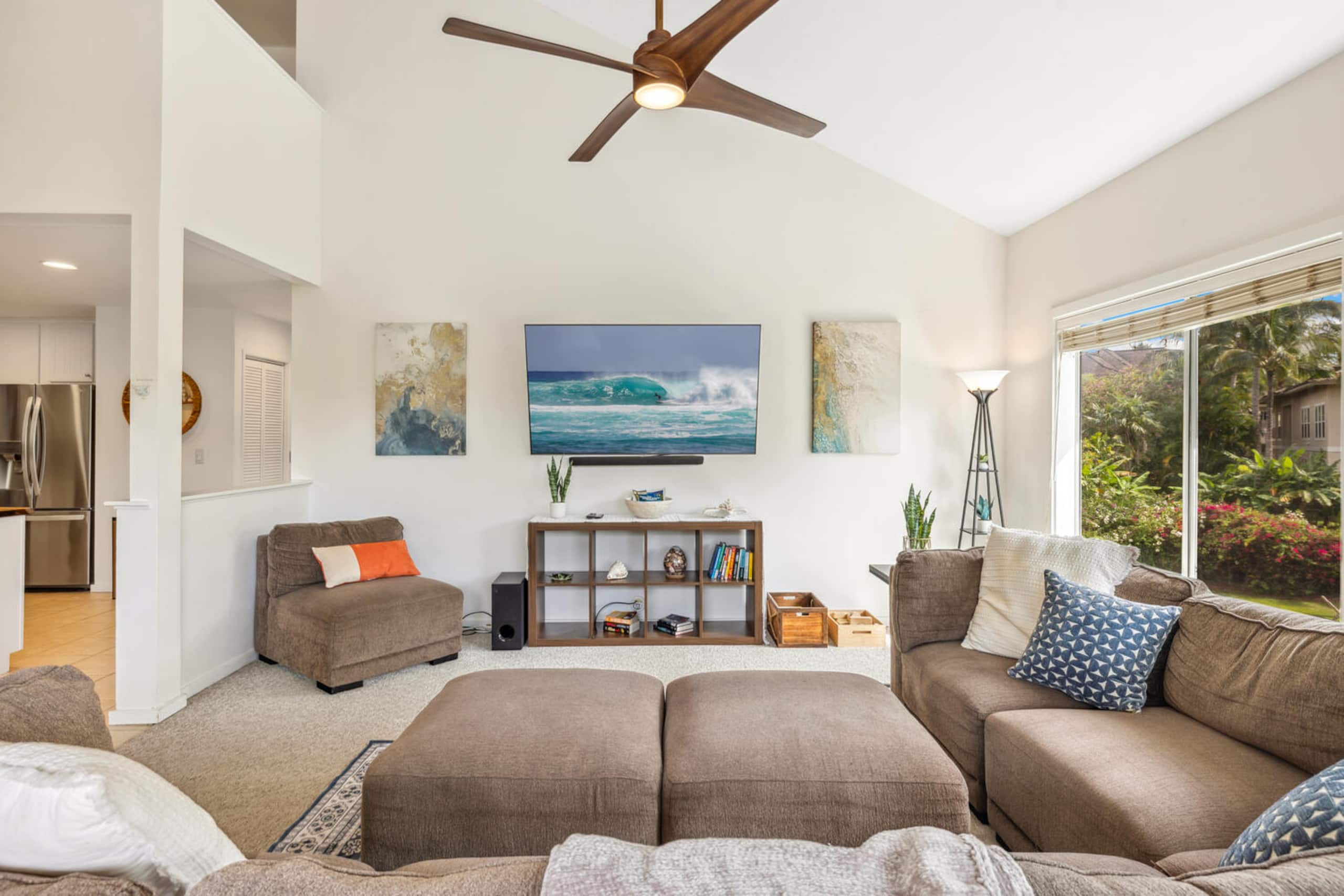 Garden Island Oasis, Regency 424-Full AC & Beach! - Image 1