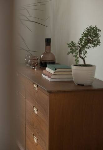 Cedar Hot Tub | Cold Plunge Mid-Century Getaway gallery image 5