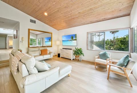 Top performing Airbnb: Alex Treehouse by the Beach in Alexandra Headland