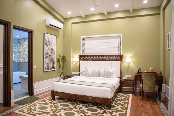 Bedroom 1 image 1