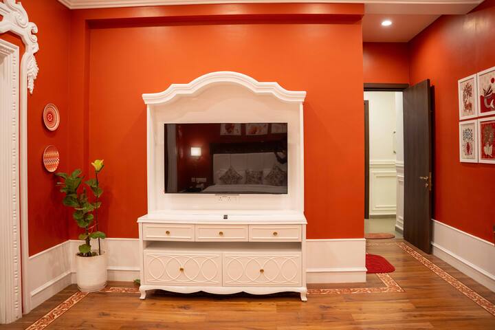 Living room image 5