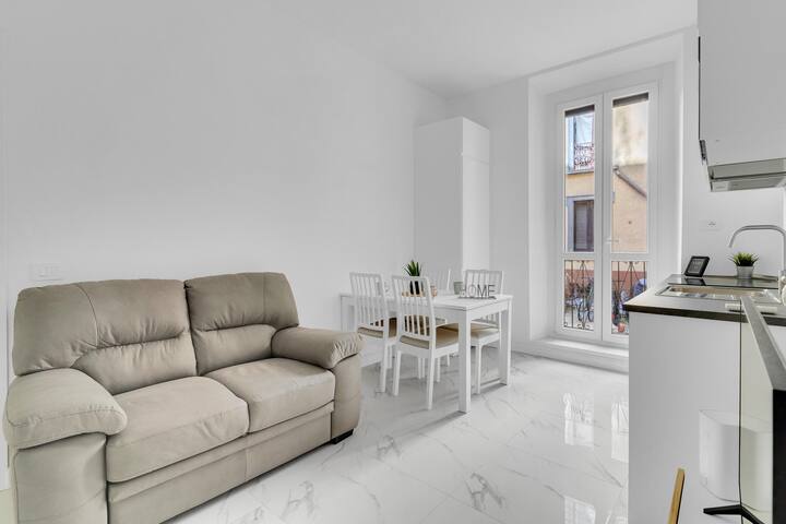 CRE9 [Loreto – Duomo] • Central • Modern • gallery image 3