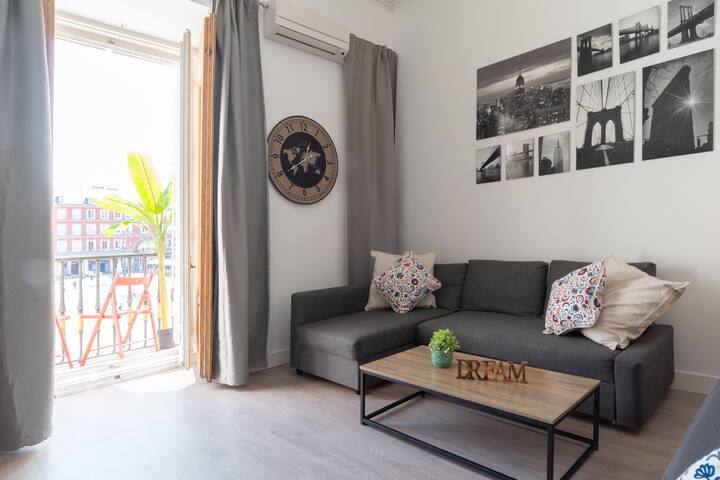 MAYOR SQUARE by MONARO***** gallery image 3