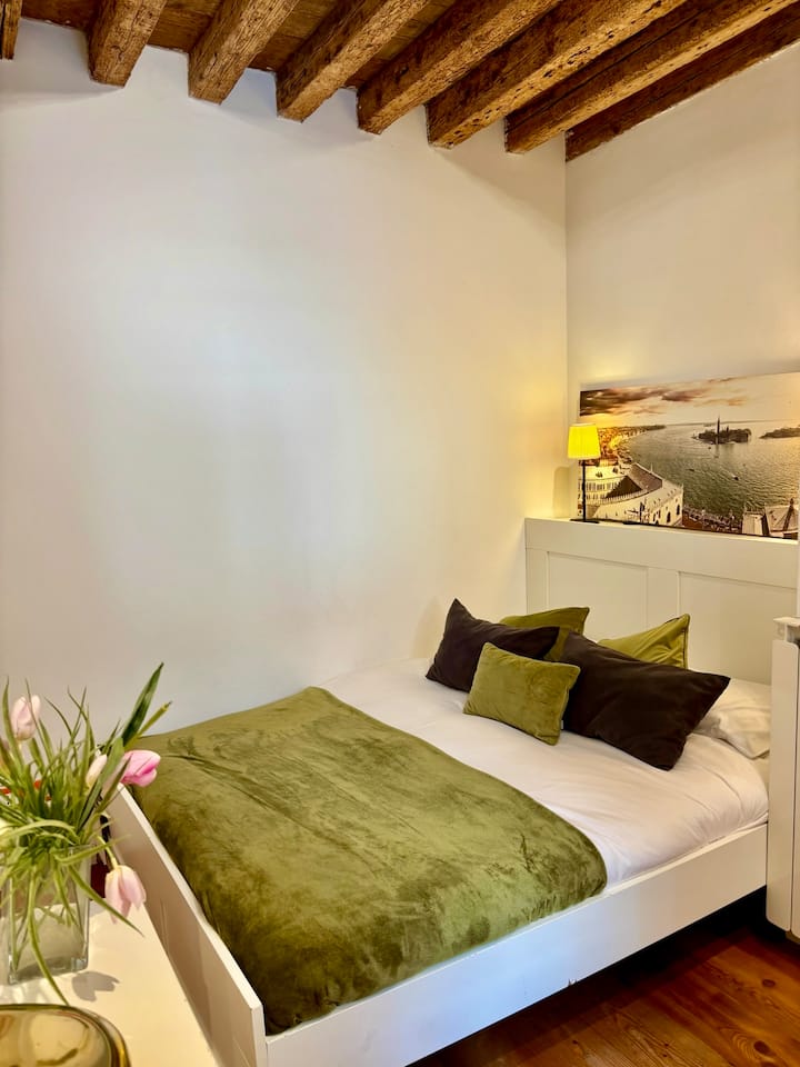 Спална соба 2