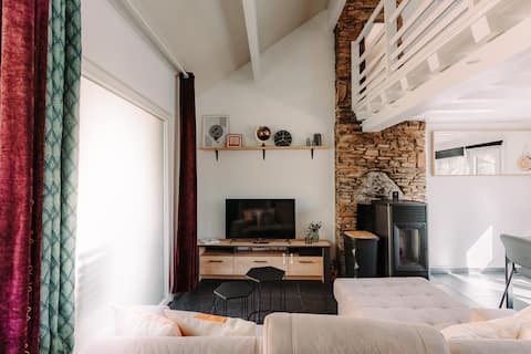 Successful Airbnb property: Casa Lucas | Nature, relaxation & spacious terrace in Hastière