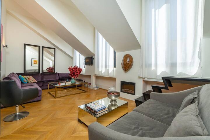 Unique Penthouse 3 Suites gallery image 2