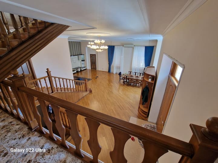 House - Bakü