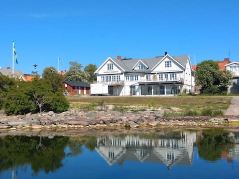 Stay overlooking the harbor and sea