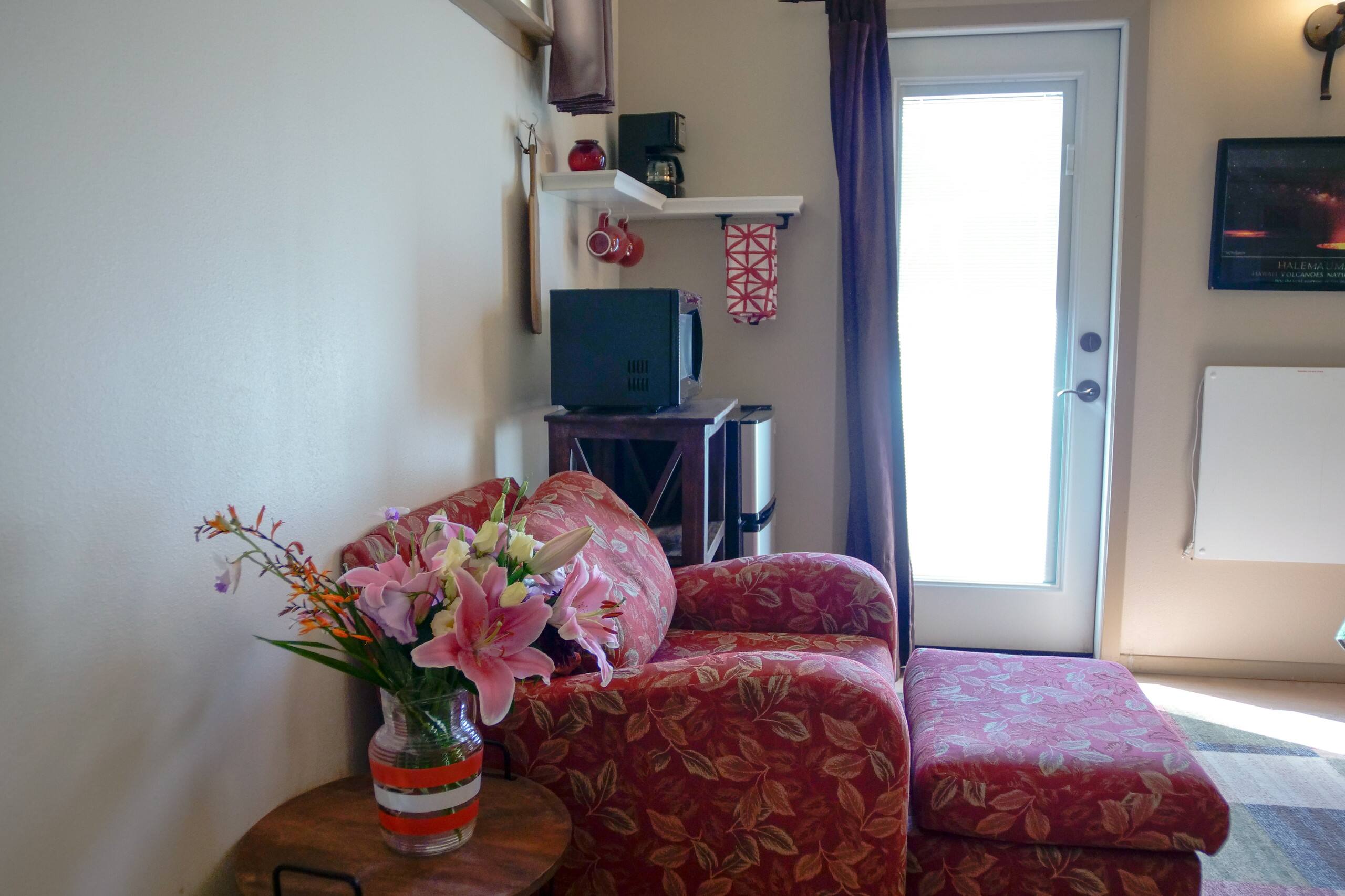 Home in Volcano · ★4.77 · 3 bedrooms · 3 beds · 2 baths - Image 4
