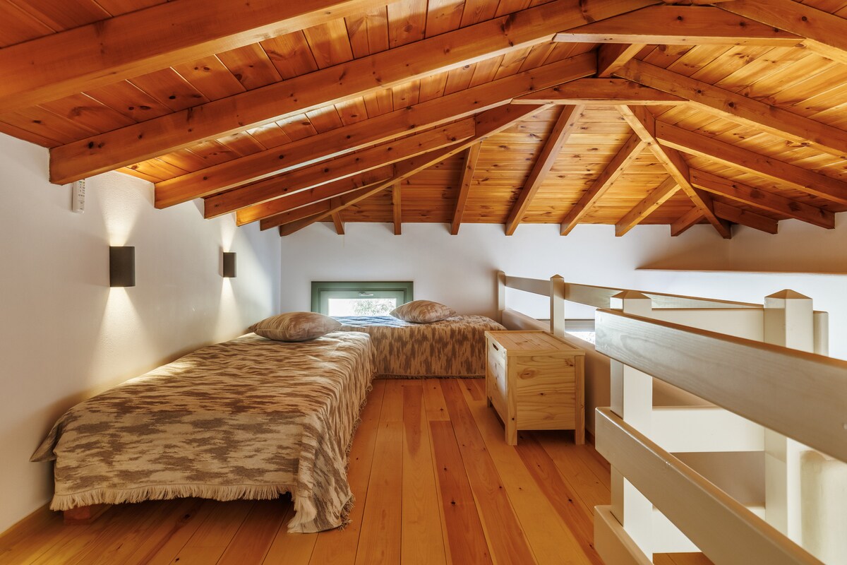 Spavaća soba 3 je loft.