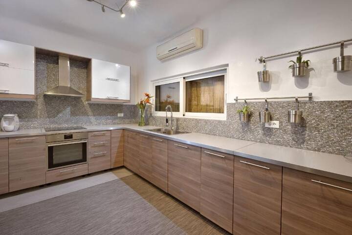 Villa Rubini Mykonos gallery image 2