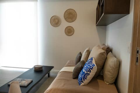 Popular Airbnb listing: Telmex Auditorium + Arches + Plaza + Museum + Amenities in Zapopan