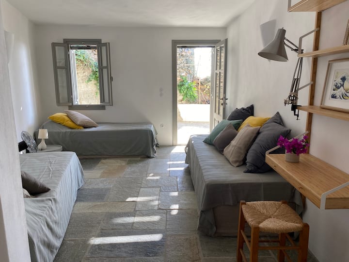 საძინებელი 4