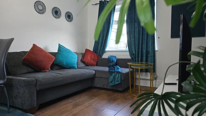 Kabaka - Comfy Birley 3 Bedroom Home - Sheffield