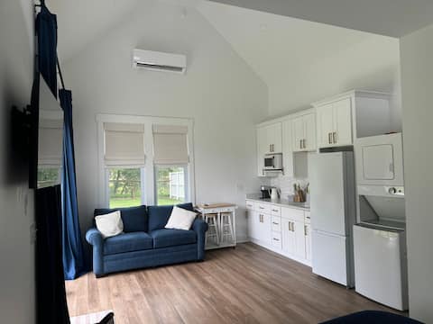 Successful Airbnb property: Gordon Studio House in Charleston / North Charleston