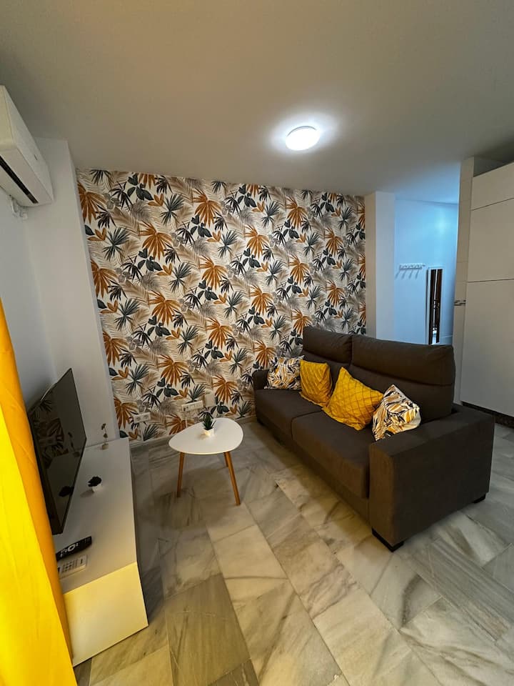 Coqueto Estudio Junto Al Mar - Torremolinos