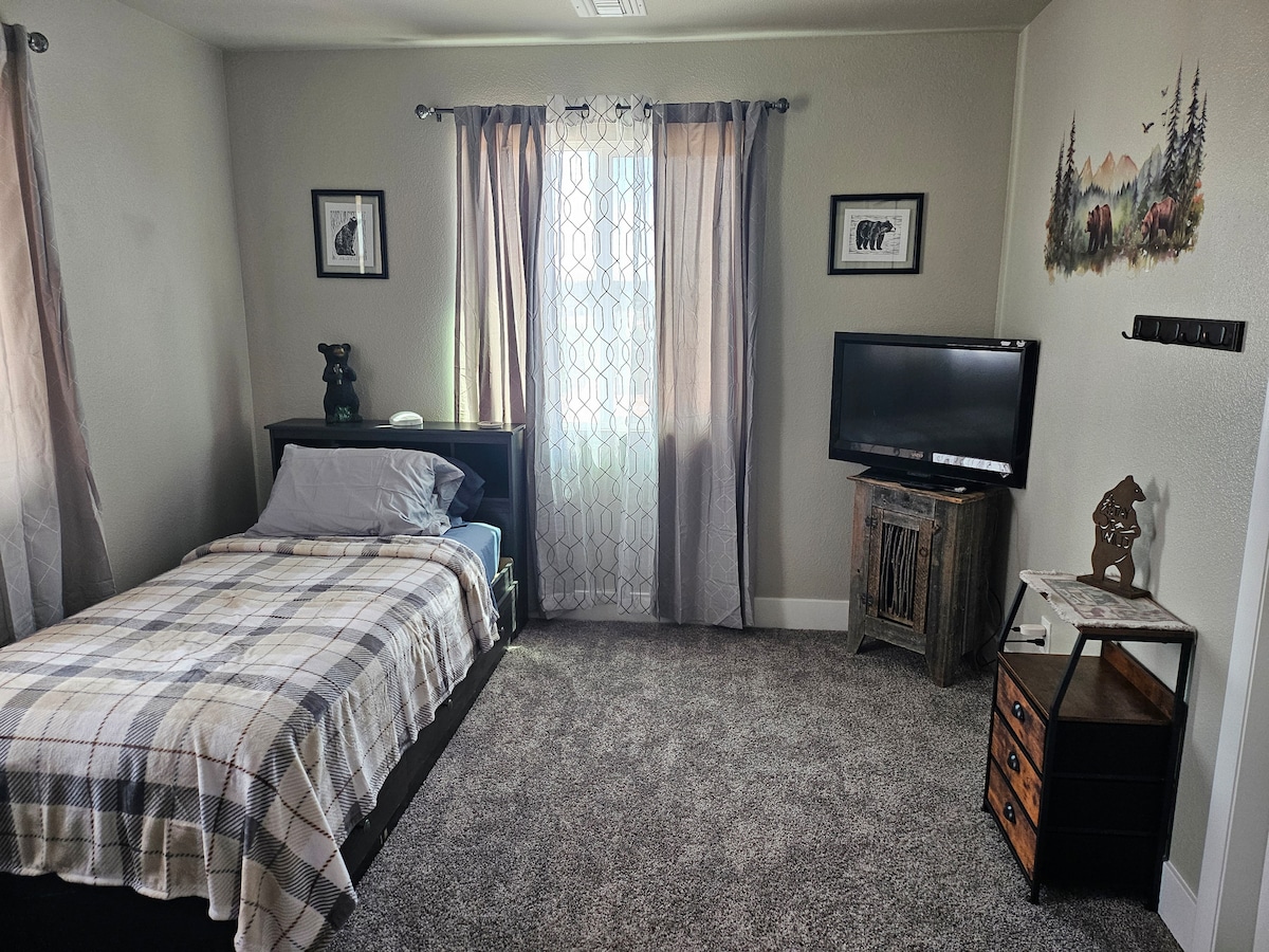 esta habitación tiene dos camas individuales 