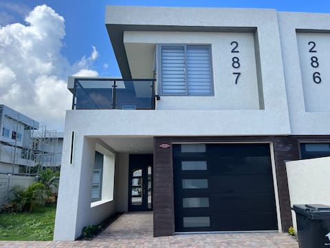 Aris 2BDR Townhouse - Electricity & Water