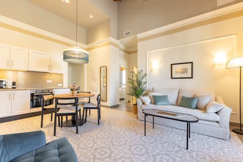 Aladro Apartment luxury suites 5