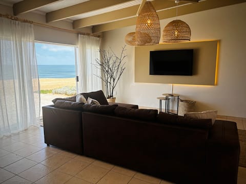 5 bedroom seafront retreat