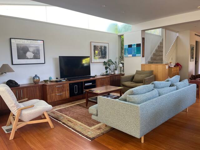 Comfort and style in Coogee/Clovelly by the beach gallery image 2