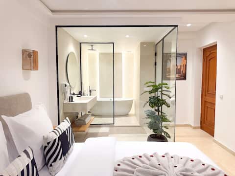Popular Airbnb listing: Small gem in the heart of the city. in Arrondissement De Gueliz مقاطعة كليز