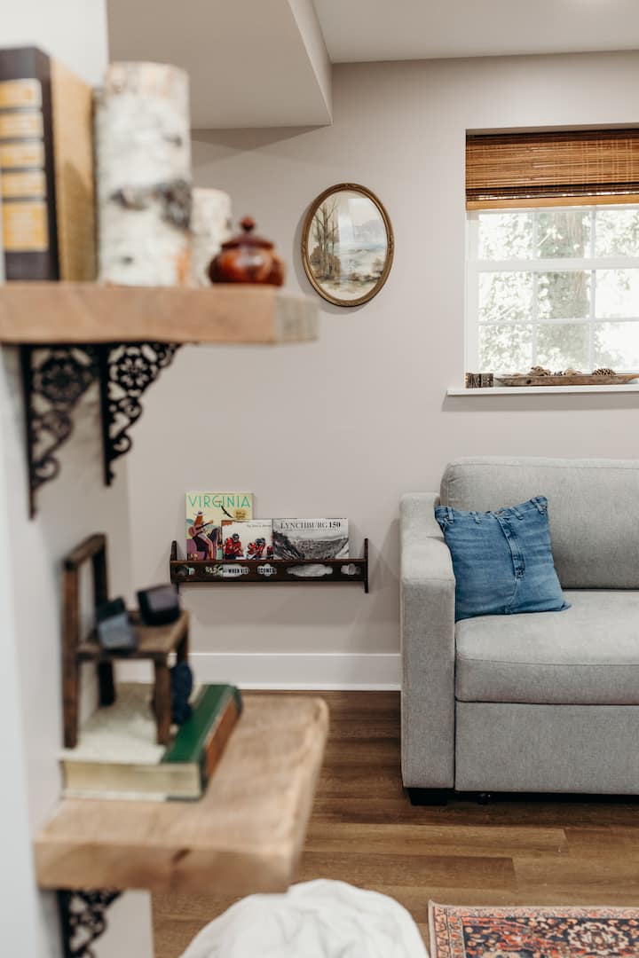 Enchanting Apt In Lynchburg - Lynchburg, VA
