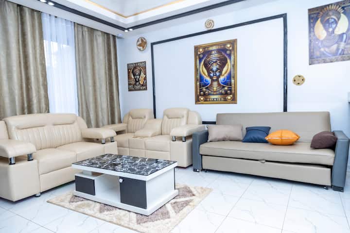 2 Bedroom Apartment