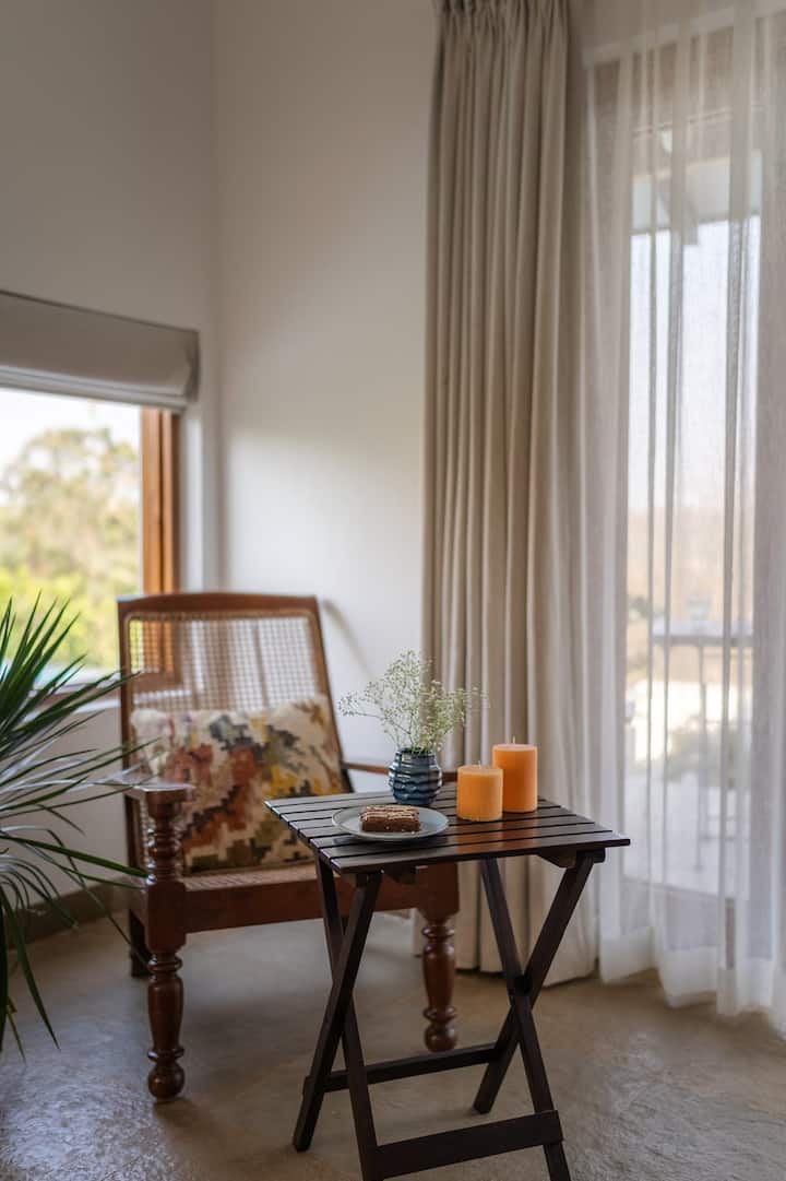 Living room image 3