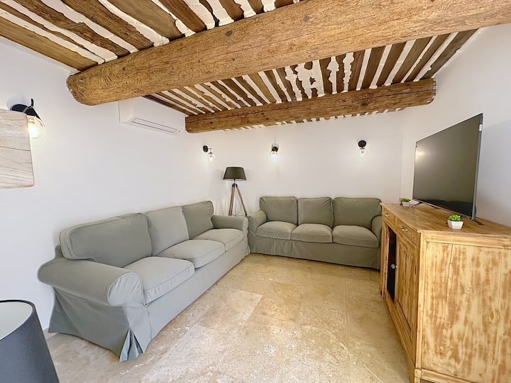 Les Gites De La Fée 3 Chambres Jacuzzi 7 Places - Cheval-Blanc