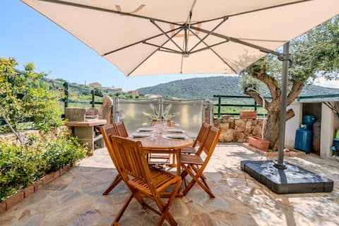 [3 min from the Beach] Elegant Villa in Budoni