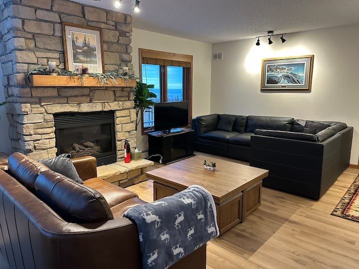 Sweeping Lake Views-5 Min To Gooseberry-3 Bdrms - Gooseberry Falls State Park, Two Harbors