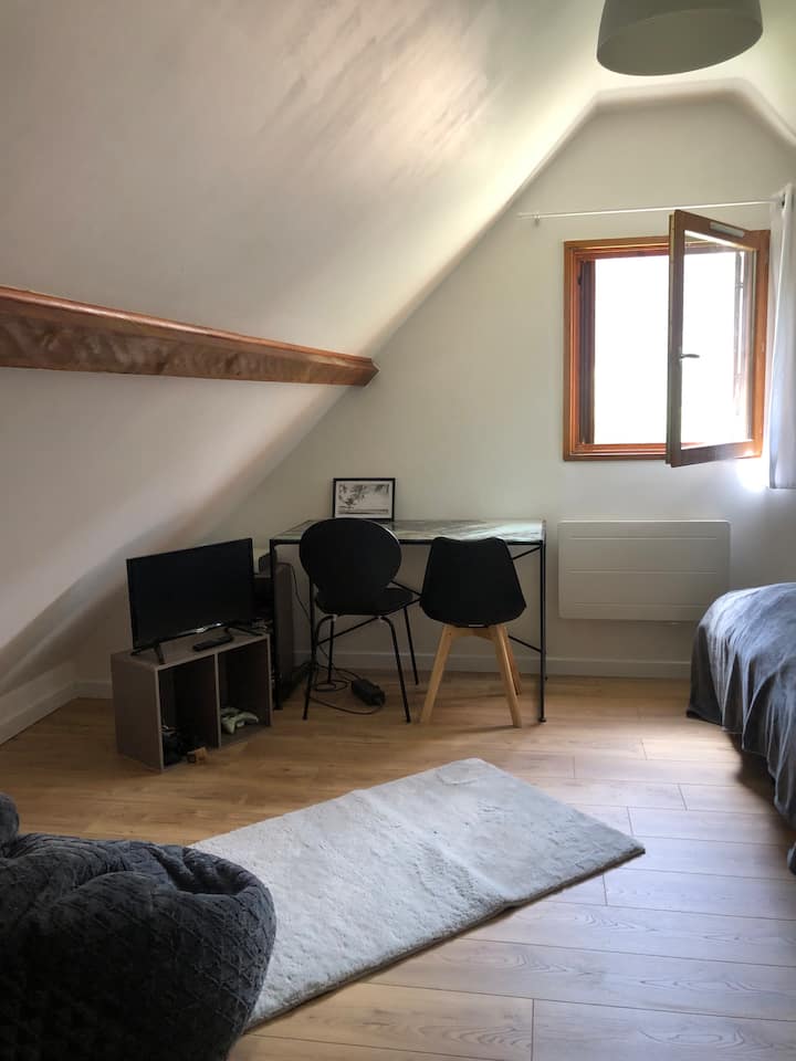 საძინებელი 2