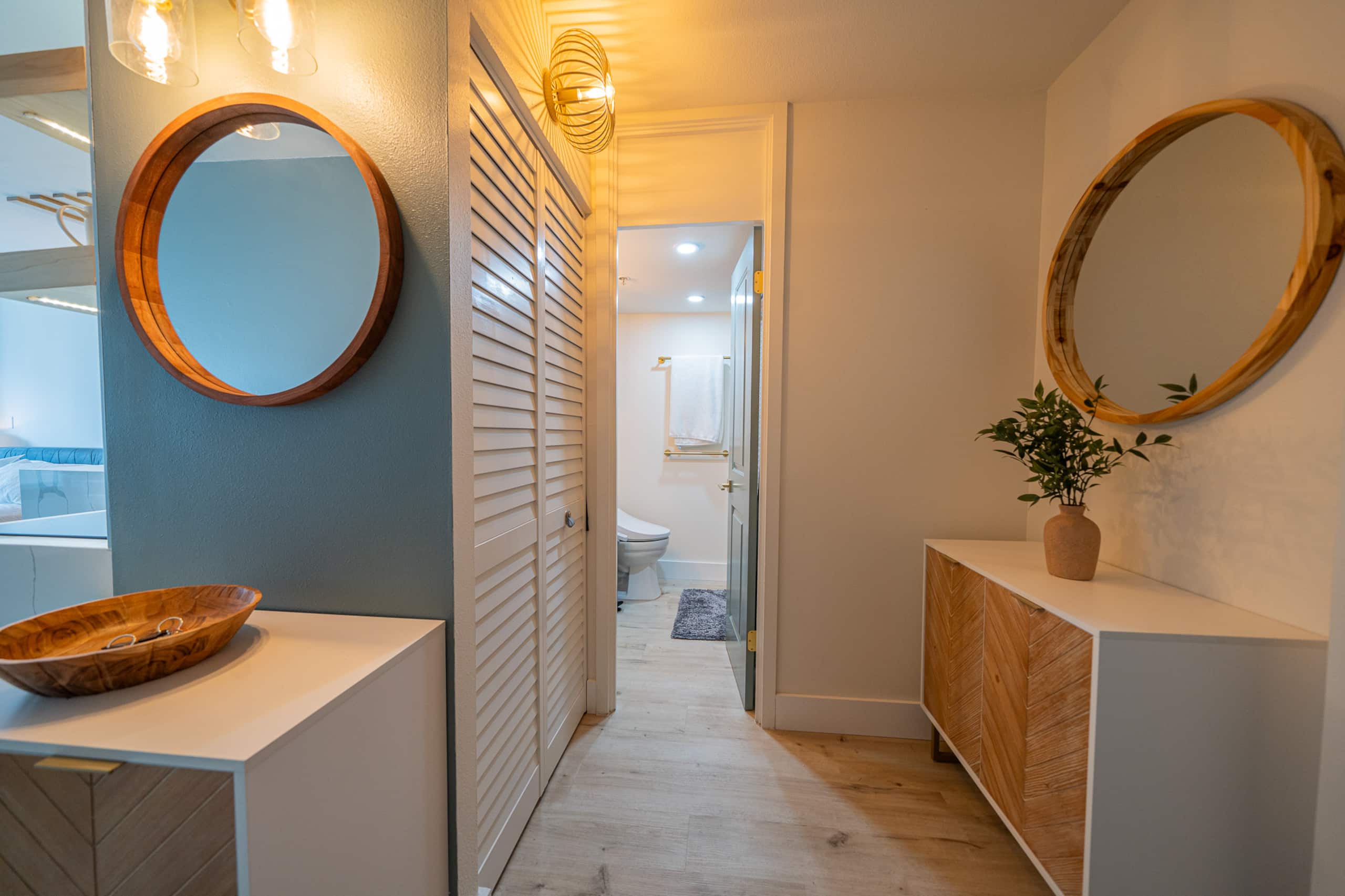 Condo in Honolulu · ★4.89 · Studio · 2 beds · 1 private bath - Image 25