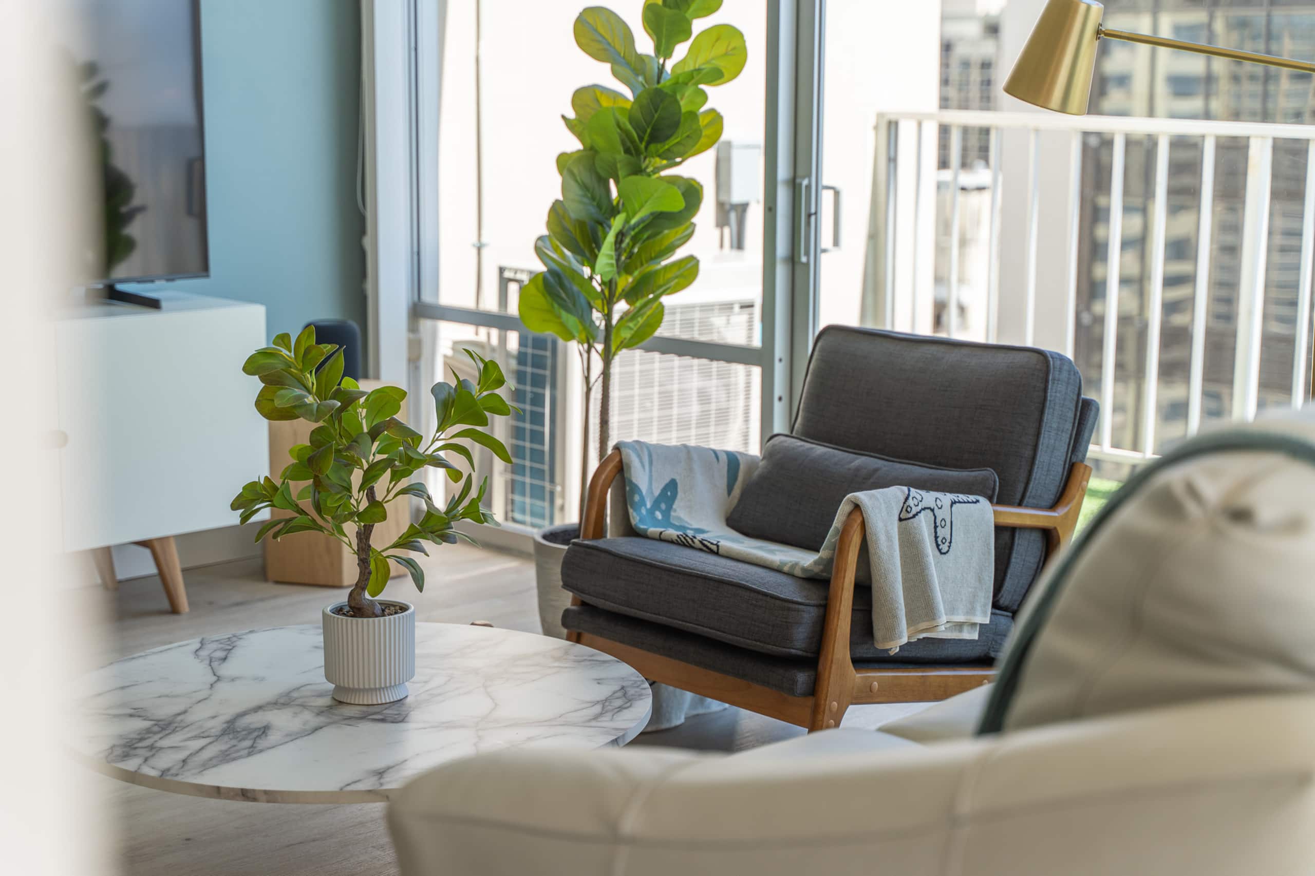 Condo in Honolulu · ★4.95 · 1 bedroom · 3 beds · 2 private baths - Image 10