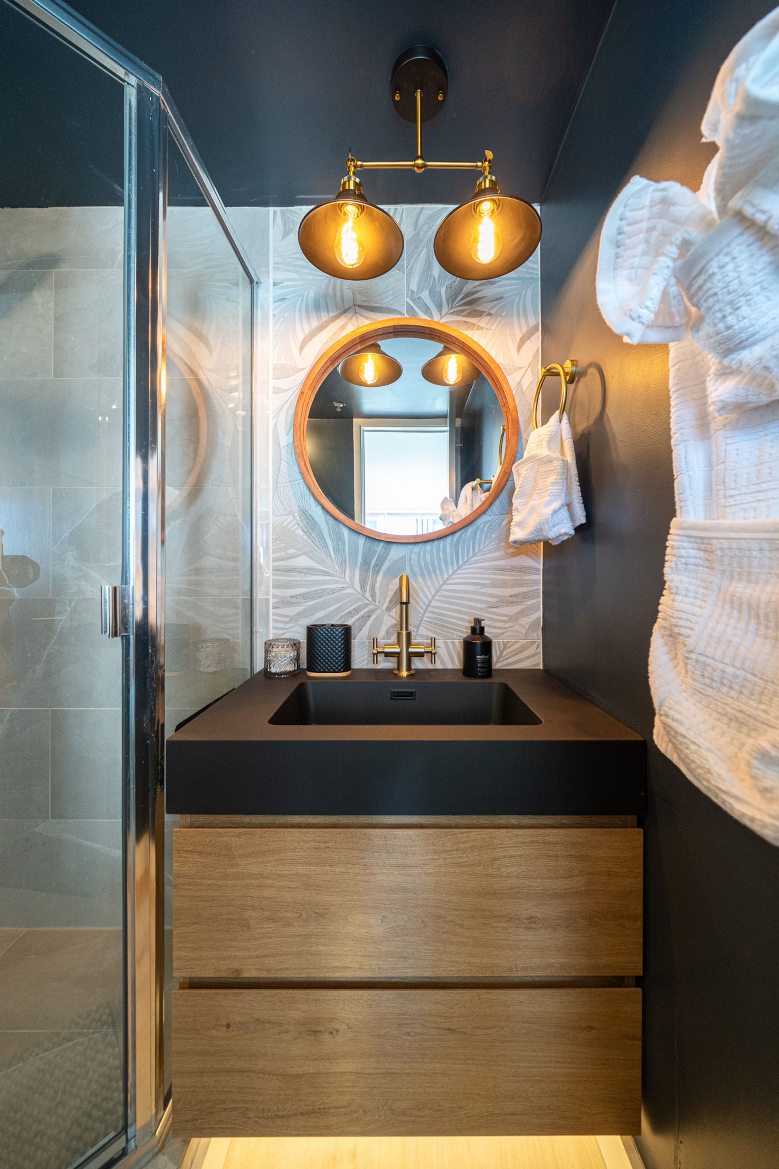 Condo in Honolulu · ★4.95 · 1 bedroom · 3 beds · 2 private baths - Image 65