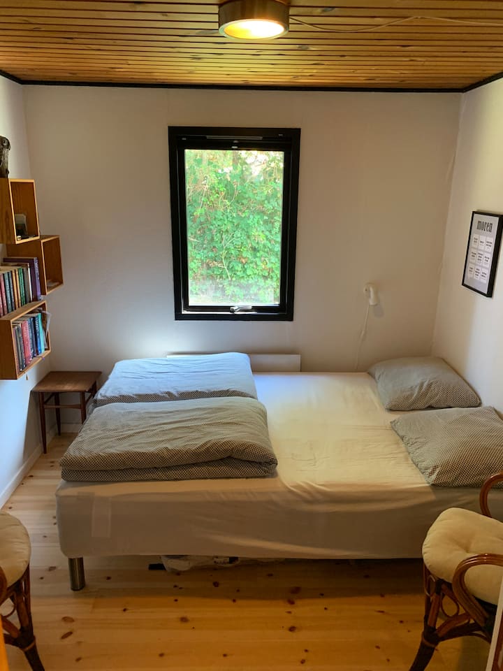 غرفة النوم 1